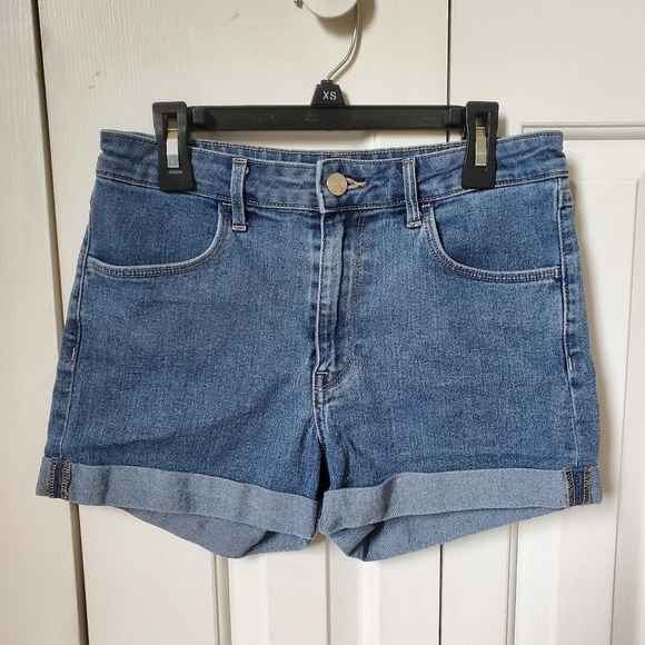 Jean shorts - Picture 1 of 4